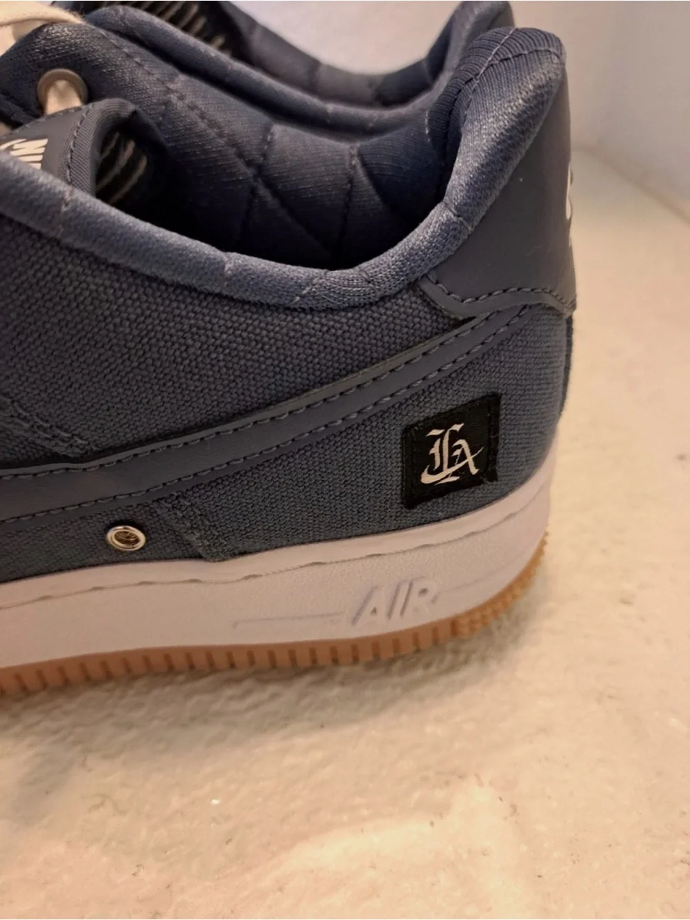 Nike Air Force 1 LV8